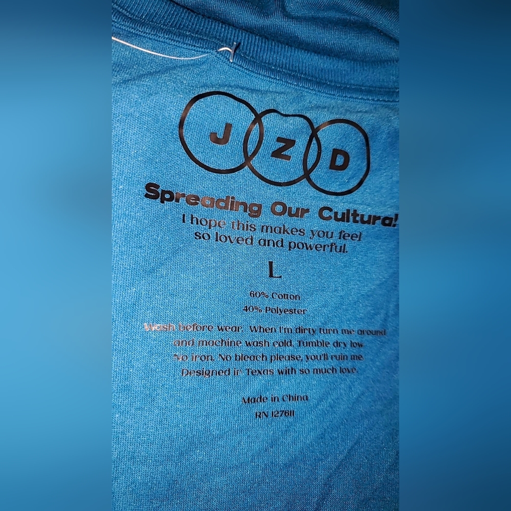 JZD LATINO HERITAGE MONTH Graphic T-Shirt NWOT Size: L - Picture 4 of 4